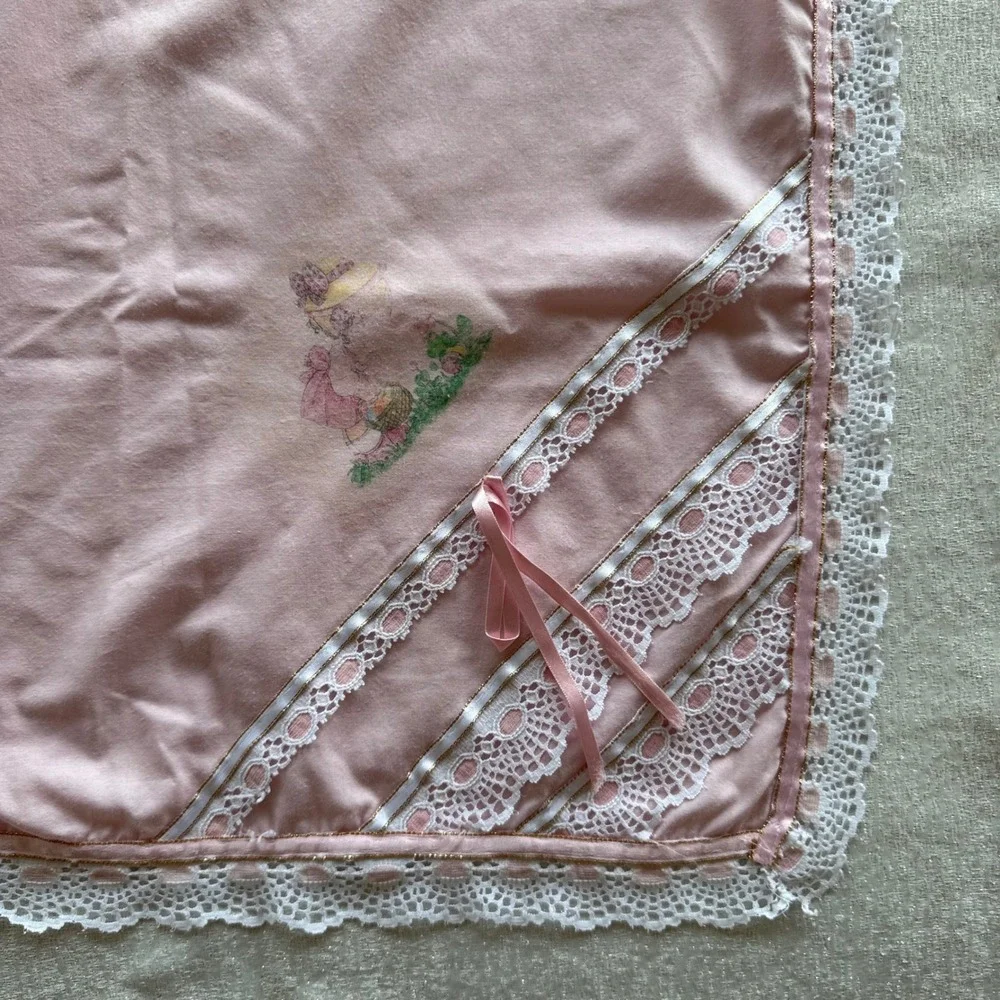 Vintage Pink Baby Blanket Lace Trim Girl Floral Bow 40x33